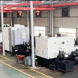 Mesin-mesin produksi di pabrik